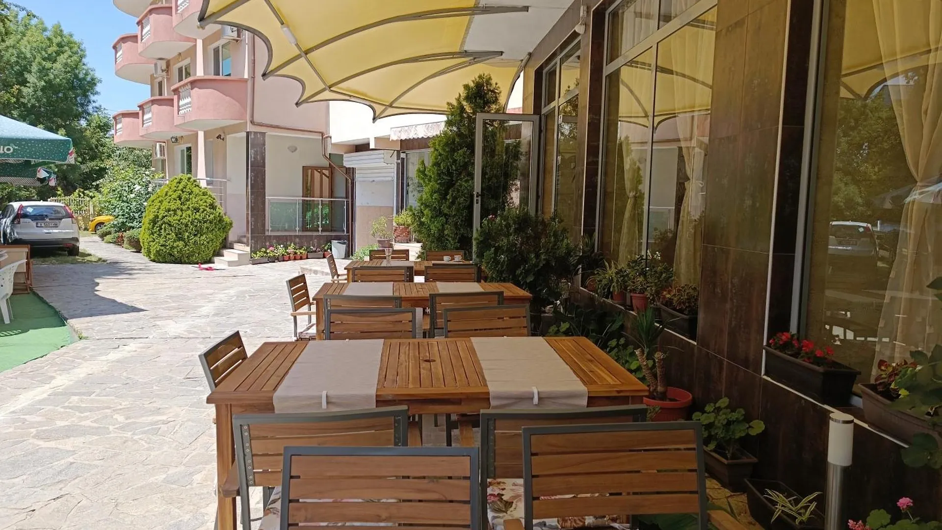 Hotell Семеен Хотел Детелини Primorsko
