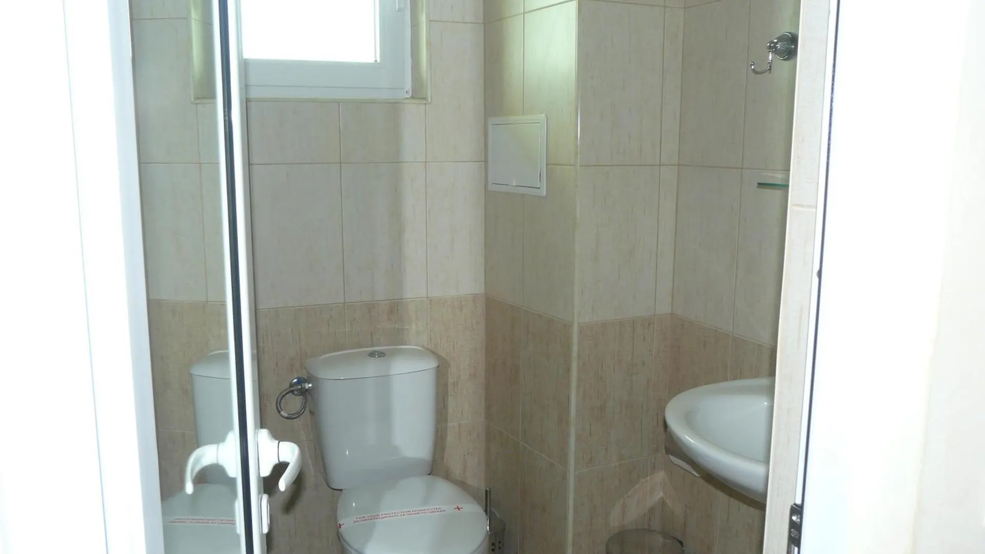 Семеен Хотел Детелини Primorsko Hotel